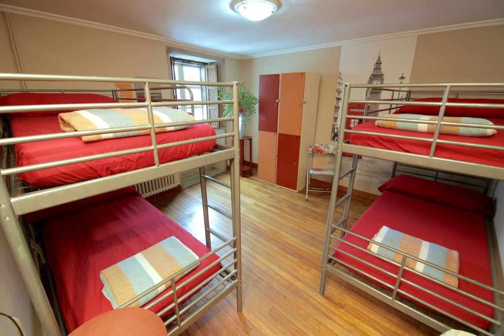 Albergue O Fogar De Teodomiro Santiago de Compostela Dış mekan fotoğraf