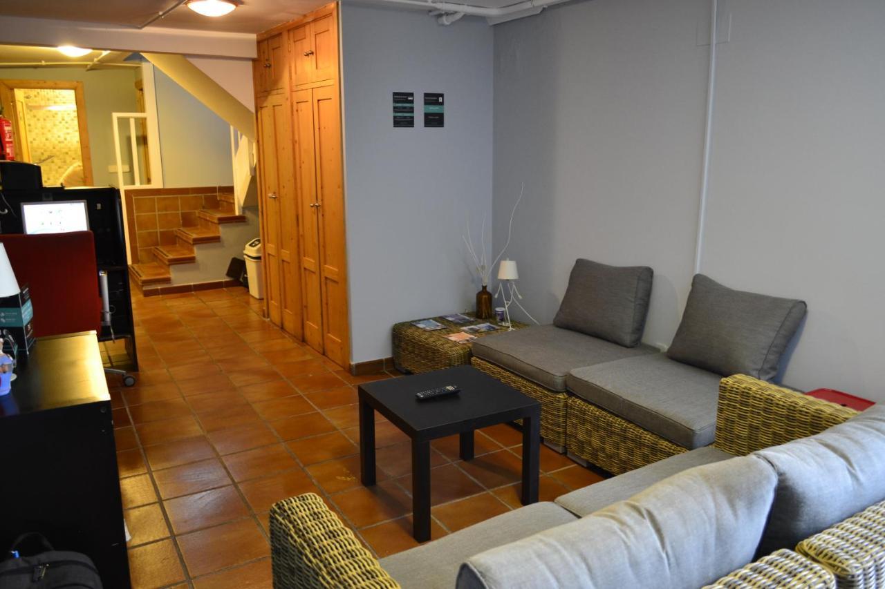 Albergue O Fogar De Teodomiro Santiago de Compostela Dış mekan fotoğraf