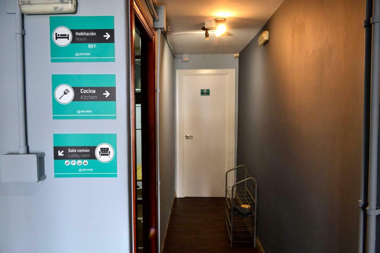 Albergue O Fogar De Teodomiro Santiago de Compostela Dış mekan fotoğraf